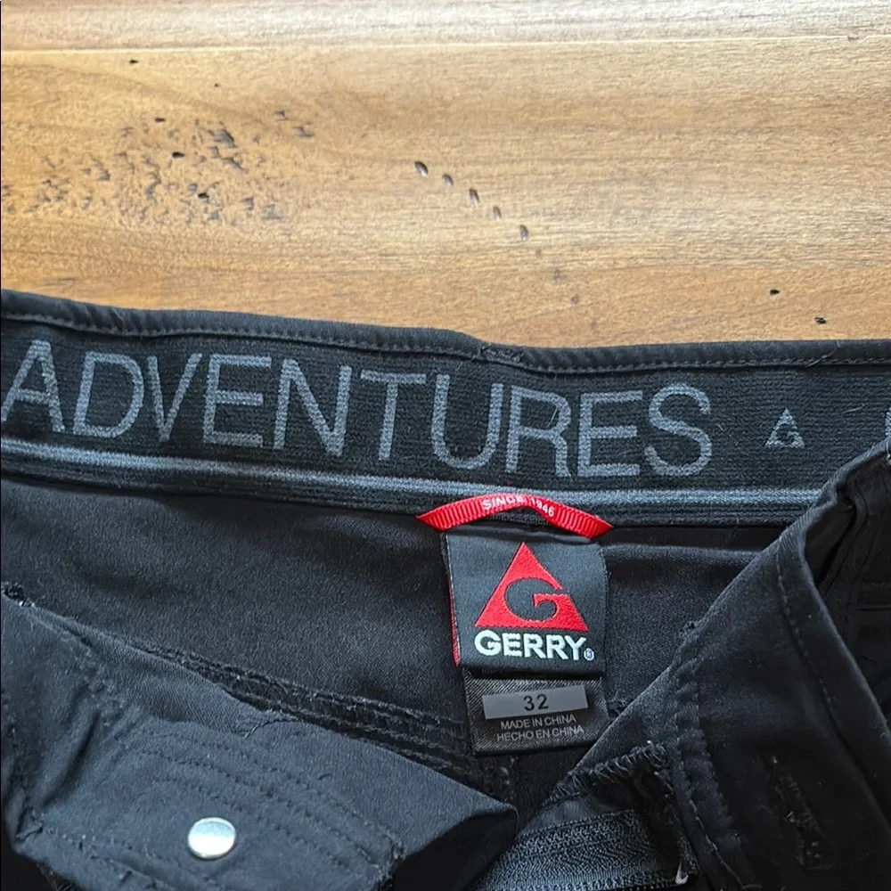 Black Casual Shorts - Picture 7 of 7